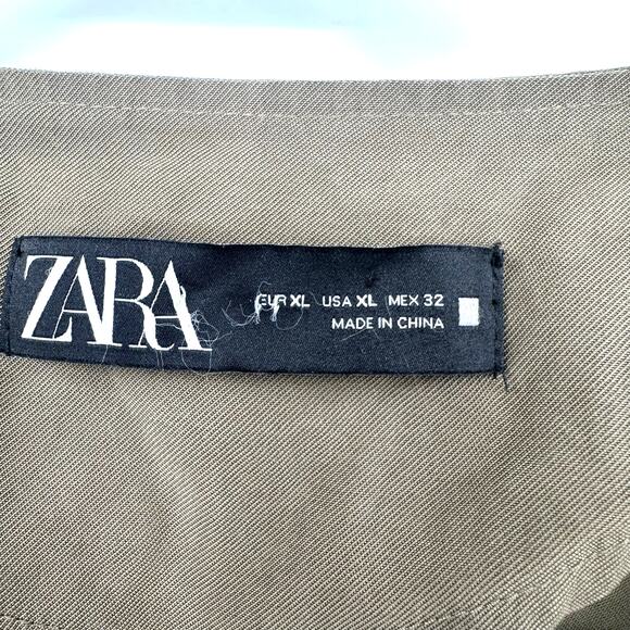 Zara Size XL‎ Long Sleeve Lightweight Jacket Green Ruffle Bottom Pockets Casual - Picture 4 of 4